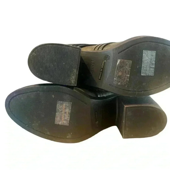 Bamboo grey booties with 3 inch heel. Zipper In back. Worn once. Size 8 1/2. - Picture 6 of 6